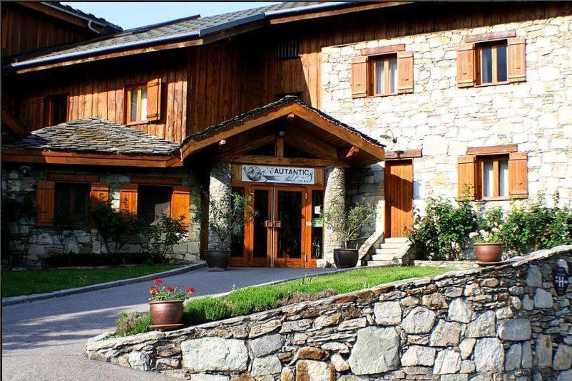 Hotel Autantic Bourg-Saint-Maurice Exterior photo